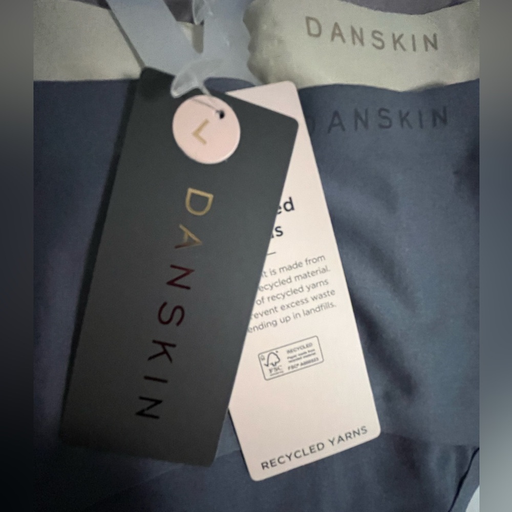 Danskin Super Slim and Thin Laser Cut Tech Sealed No-Show 5 pc Panties Set - Picture 11 of 13